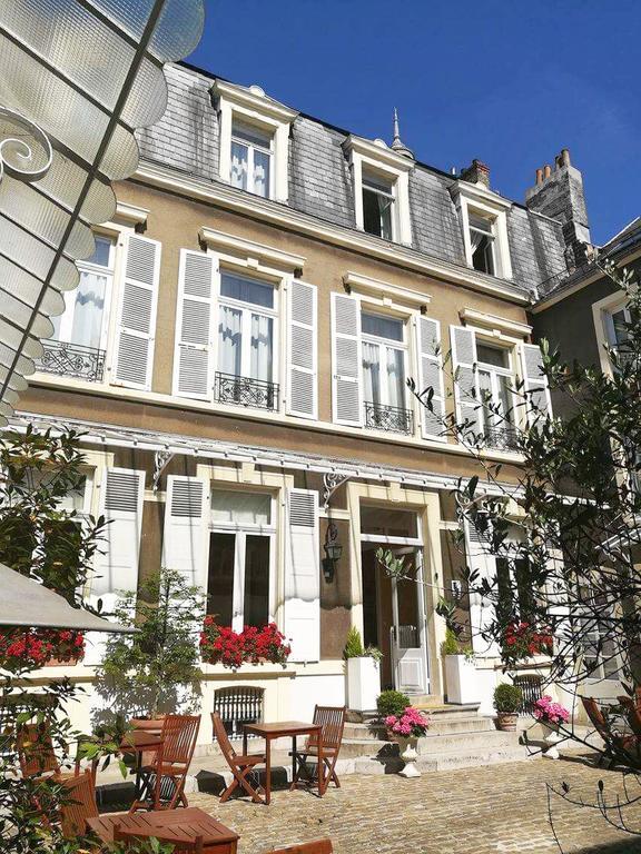 Enclos De L'Eveche Булонь-сюр-Мер Экстерьер фото